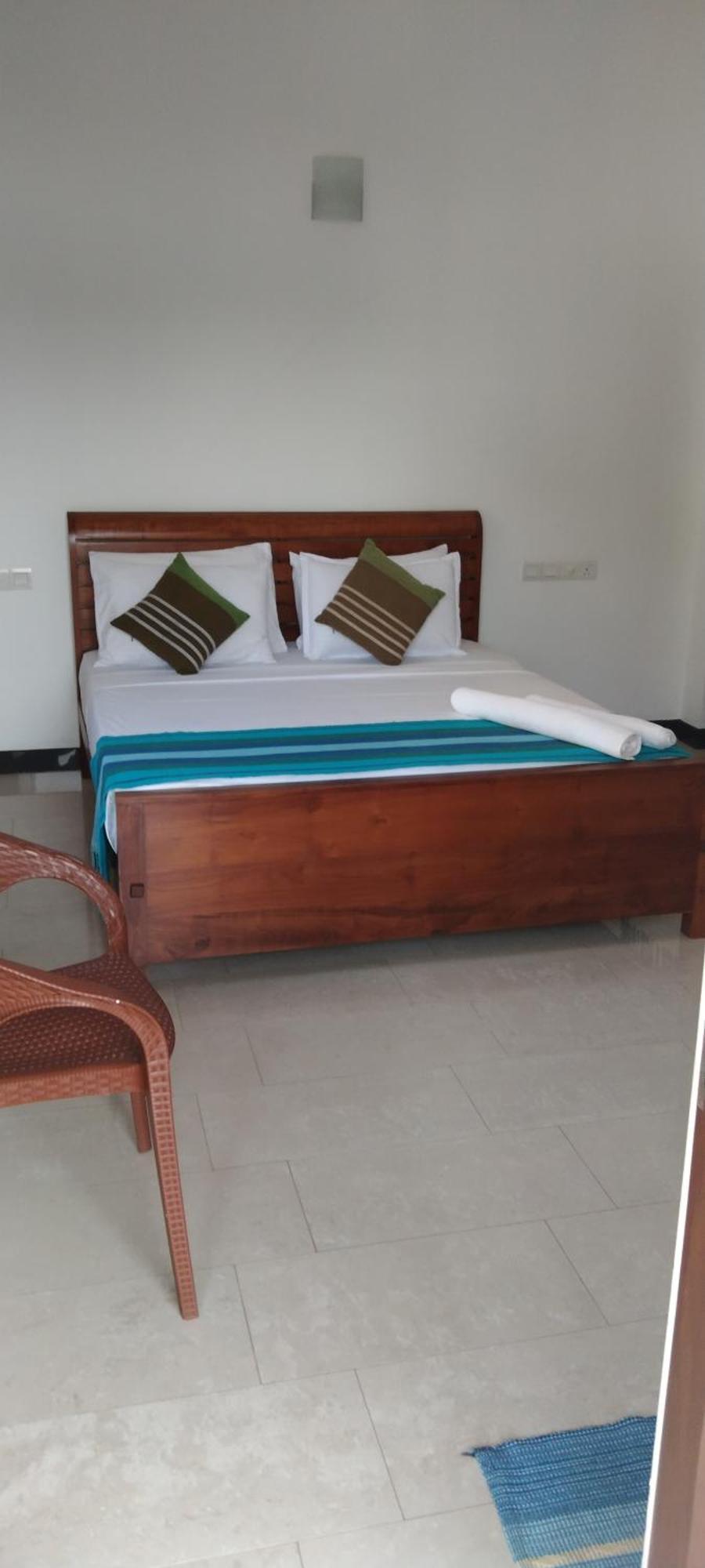 Pick & Go White House Bed and Breakfast Νεγκόμπο Εξωτερικό φωτογραφία