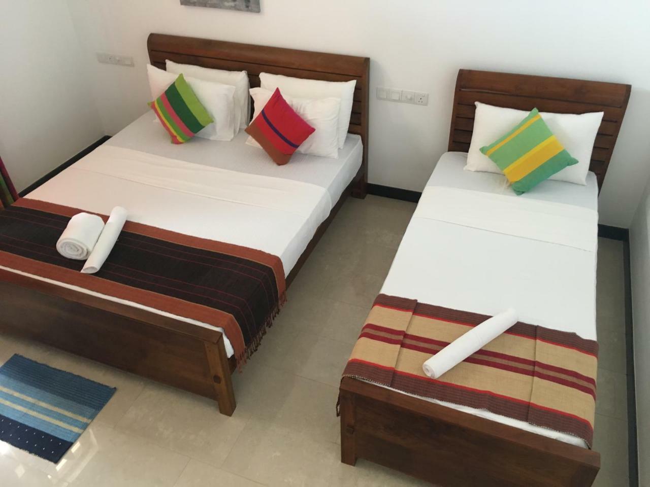 Pick & Go White House Bed and Breakfast Νεγκόμπο Εξωτερικό φωτογραφία